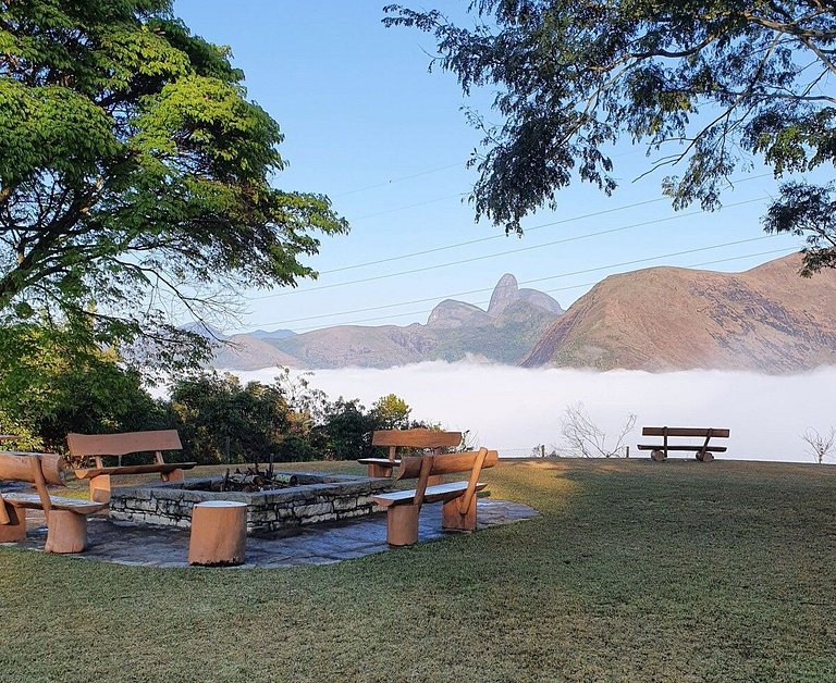 Casa do Alto Itaipava, 3 suítes, piscina com hidro aquecida