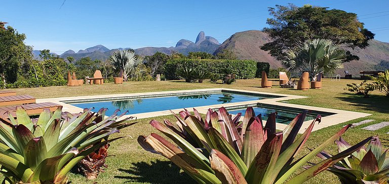 Casa do Alto Itaipava, 3 suítes, piscina com hidro aquecida