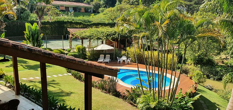 Casa Fauna e Flora, Cuiabá Itaipava, 4 quartos, piscina, mui