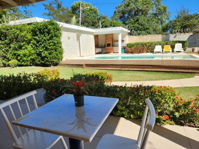 Casa Palmeira Geribá, piscina, jardim e 5 quartos com A/C, m