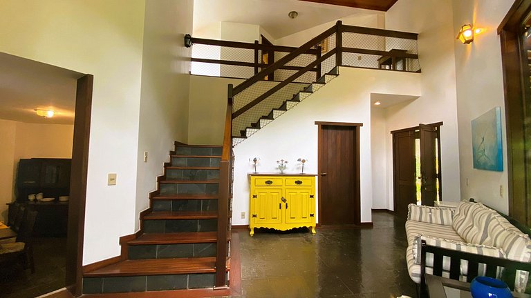 Casa Vargem Alegre, 4 quartos, piscina, gourmet e condomínio