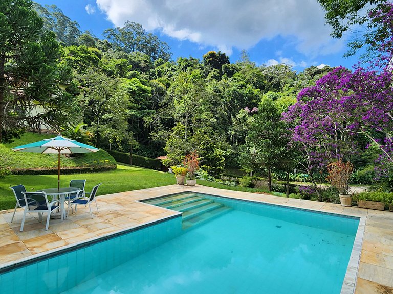 Casa Vargem Alegre, 4 quartos, piscina, gourmet e condomínio