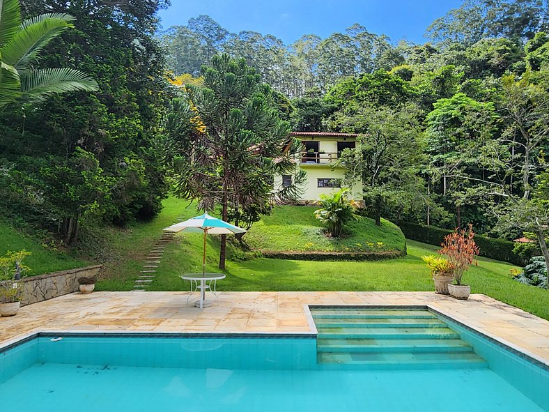 Casa Vargem Alegre, 4 quartos, piscina, gourmet e condomínio