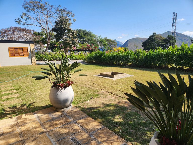 Chalé do Alto Itaipava, 2 suítes, piscina aquecida