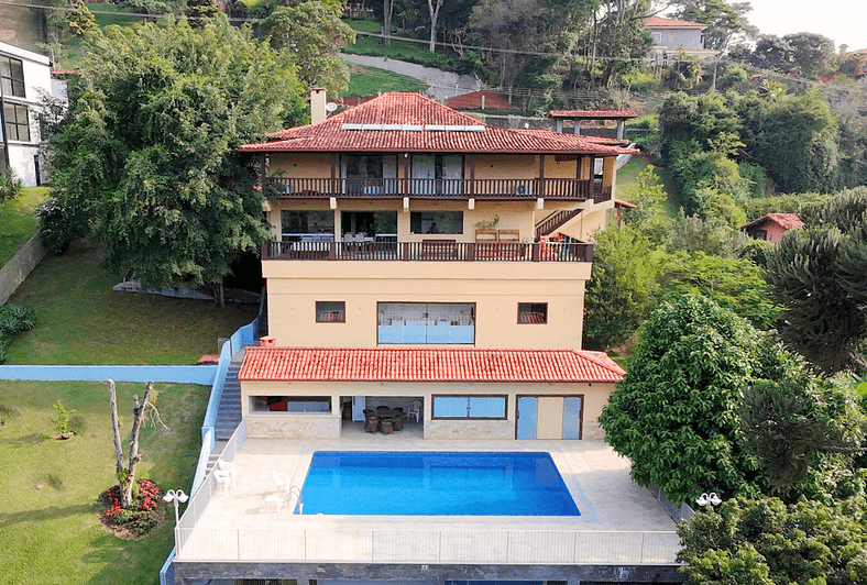 Mansão em condomínio em Itaipava, 7 quartos, piscina, 2 área